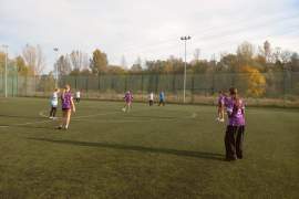 zawodniczki na boisku