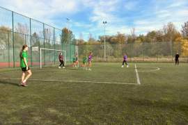 zawodniczki na boisku