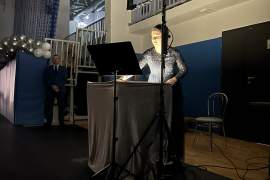 pokaz rysowania piaskiem